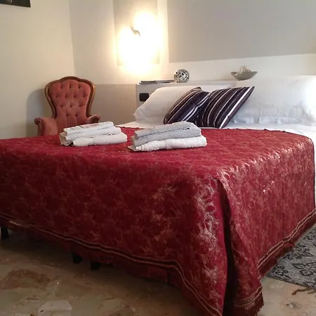 La Lupa B&B 레체